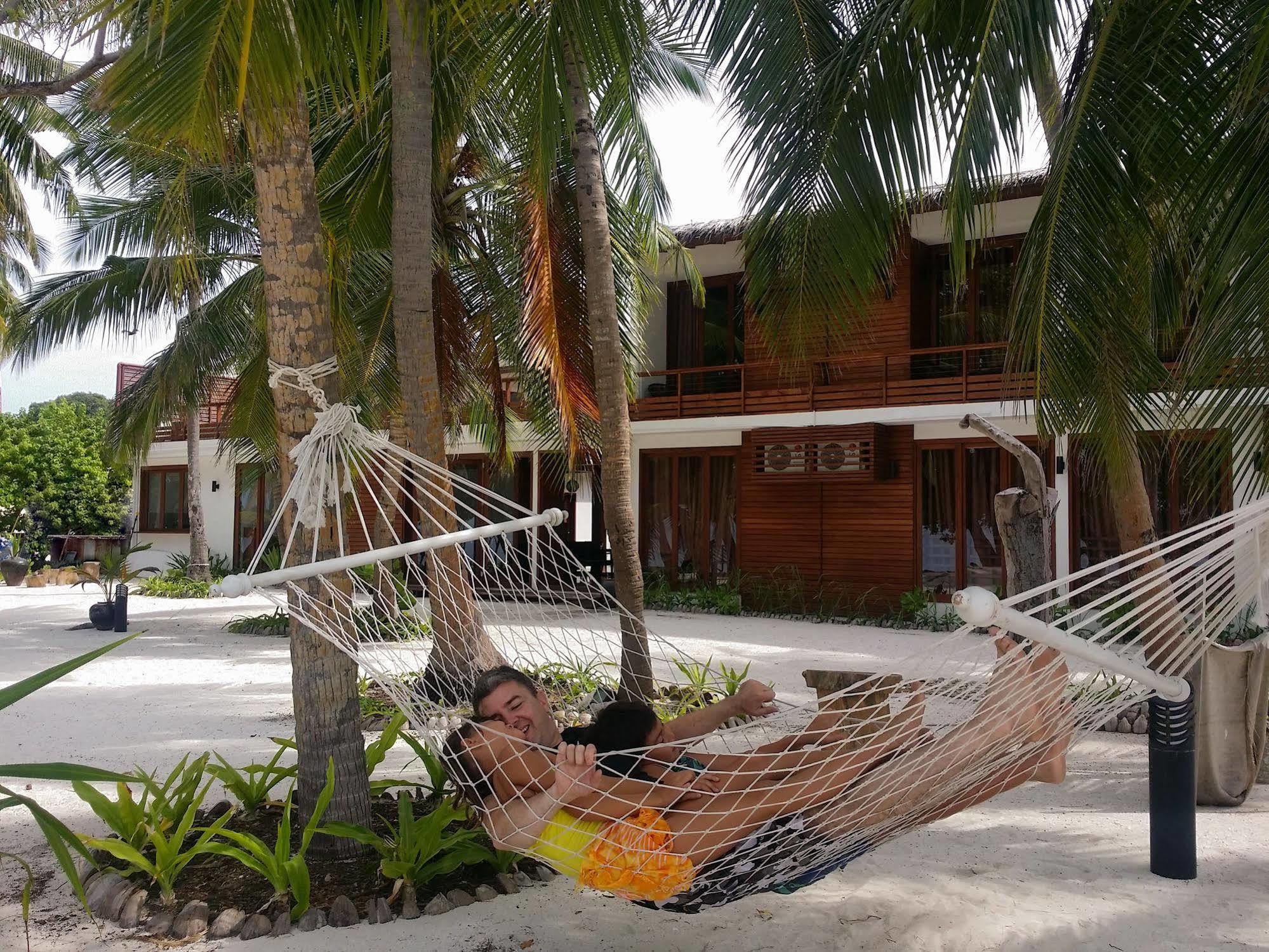 Aveyla Manta Village Dharavandhoo Exterior photo