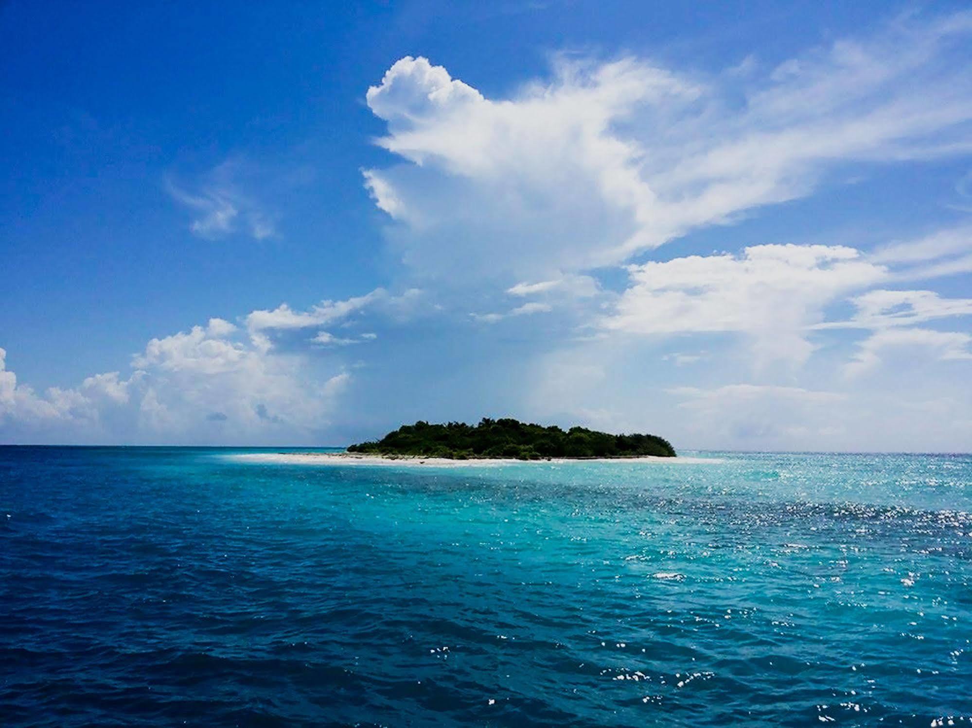 Aveyla Manta Village Dharavandhoo Exterior photo
