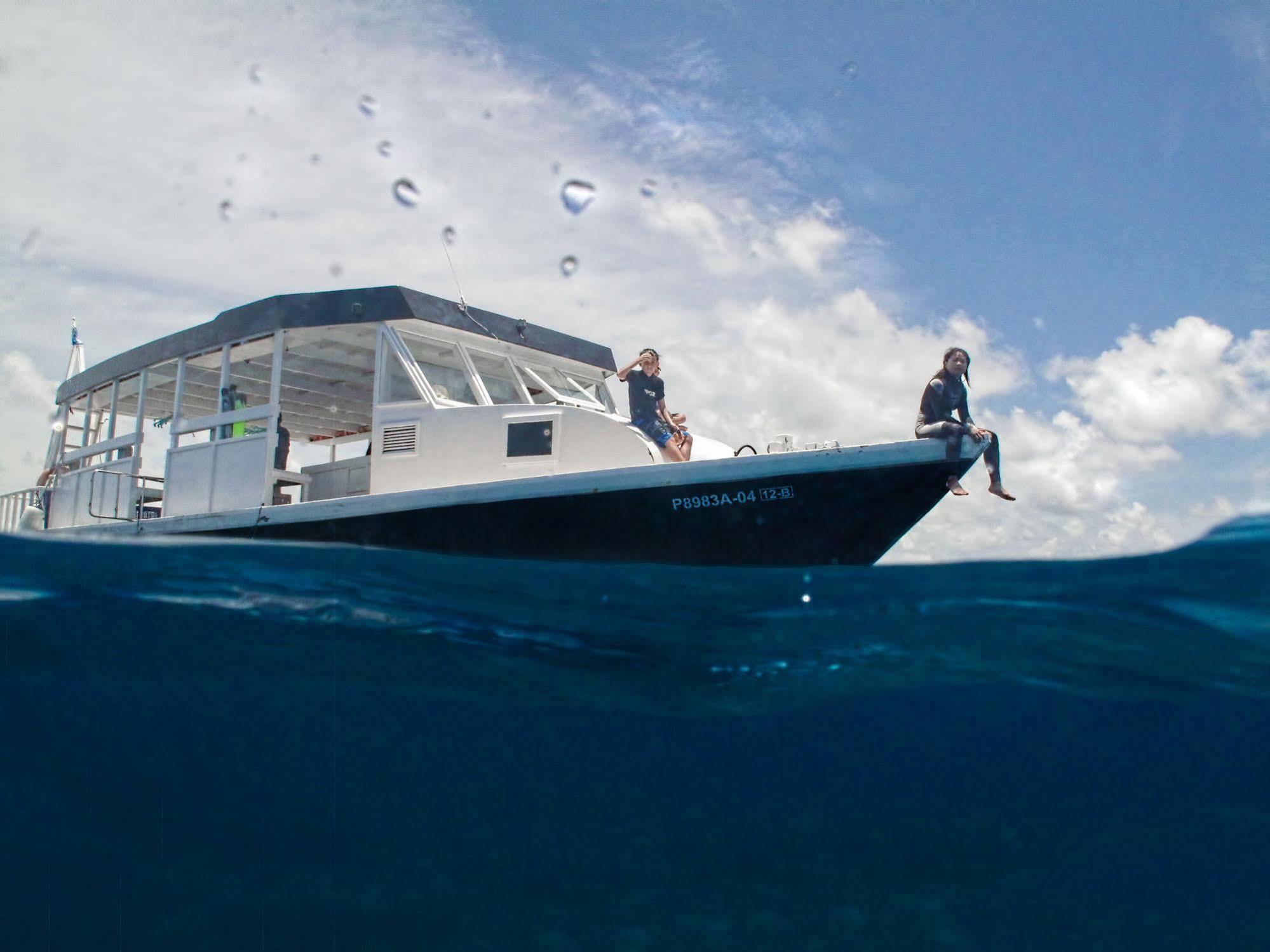 Aveyla Manta Village Dharavandhoo Exterior photo